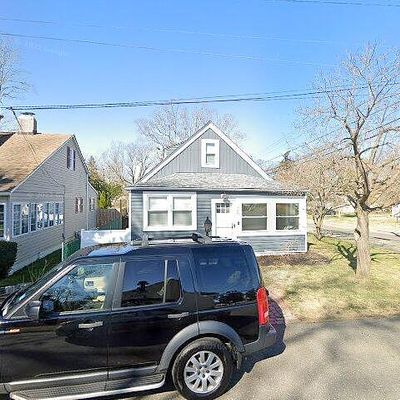 700 Navesink Ave, Ocean Gate, NJ 08740