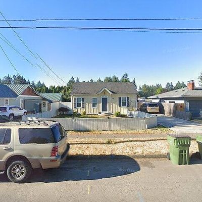 716 E 9 Th St, Newberg, OR 97132