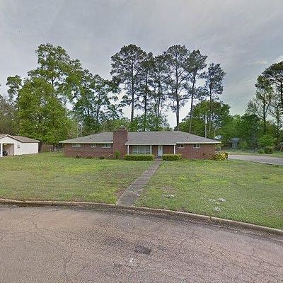 717 North St, Columbus, MS 39702