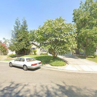 6190 N Lodi Ave, Fresno, CA 93722