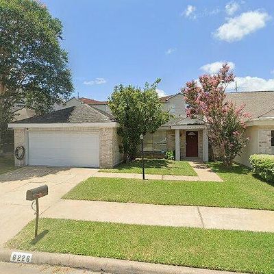 6226 Briar Glade Dr, Houston, TX 77072