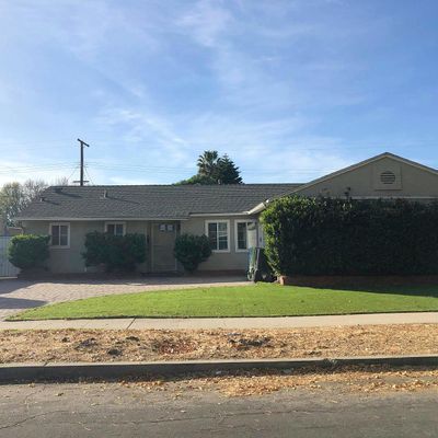 7927 Zelzah Ave, Reseda, CA 91335