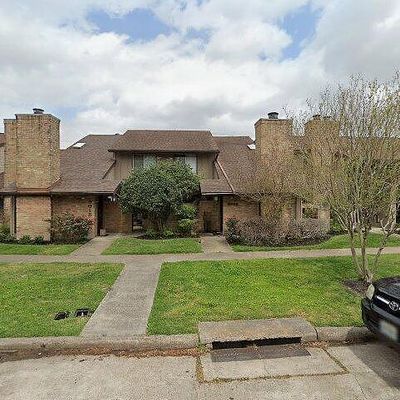 8016 Ellinger Ln, Houston, TX 77040