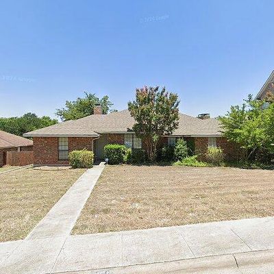 819 Ash Grove Ln, Desoto, TX 75115