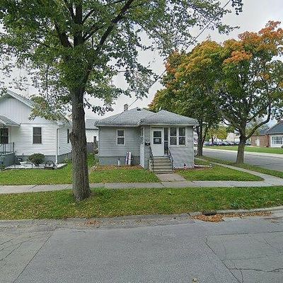 819 Harrison St, Green Bay, WI 54303