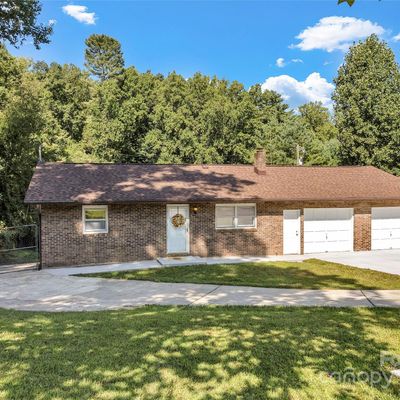 83 Overlook Rd, Asheville, NC 28803