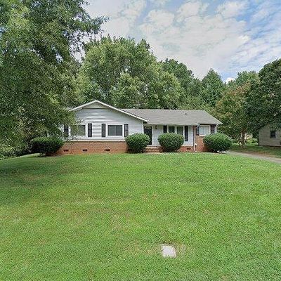 7425 Fox Hunt Rd, Charlotte, NC 28212