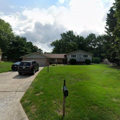 7648 E Von Dette Cir, Dayton, OH 45459