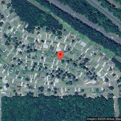 92 Slash Ln, Midway, FL 32343