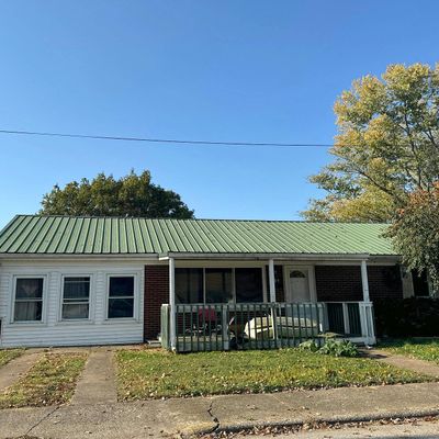 934 Green Meadows St, Cannelton, IN 47520