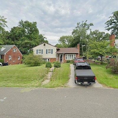 9406 Woodberry St, Lanham, MD 20706