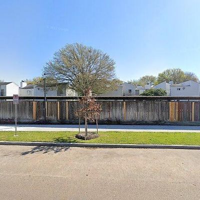 9809 Richmond Ave #J3, Houston, TX 77042