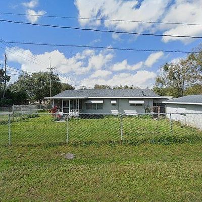 9913 Maggie St, Gibsonton, FL 33534