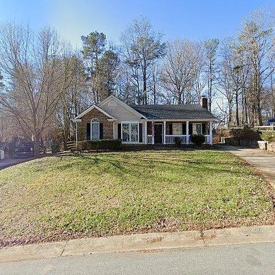 8532 Sienna Dr, Charlotte, NC 28215