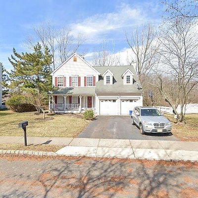 10 Hunt Dr, Piscataway, NJ 08854