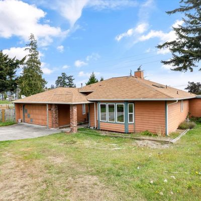 1013 Oakmont Ln, Oak Harbor, WA 98277