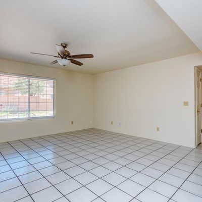 10210 N Fox Hunt Ln, Tucson, AZ 85737