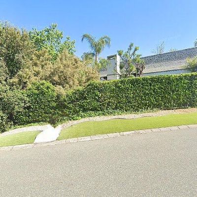 1026 Rosario Dr, Thousand Oaks, CA 91362