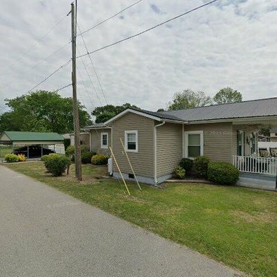 104 N Church St, Fremont, NC 27830