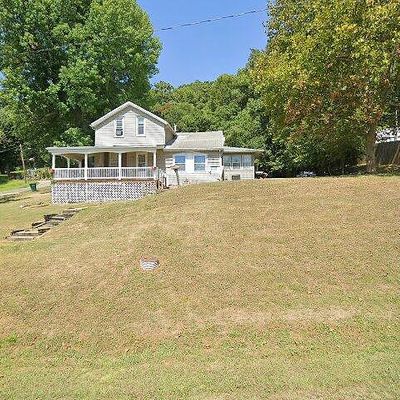 1217 Kentucky St, Louisiana, MO 63353