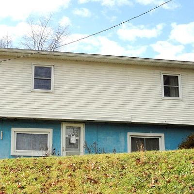 122 Charles St, Export, PA 15632