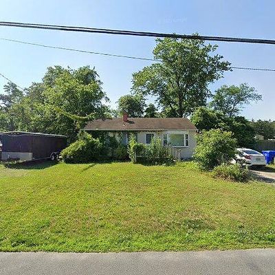 108 Teakwood Dr, Brick, NJ 08723