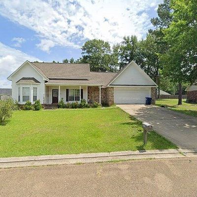 112 Larkspur St, Brookhaven, MS 39601