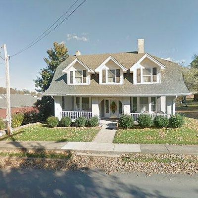 112 S 5 Th St, Scottsville, KY 42164