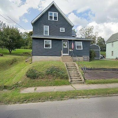 140 Montgomery St, Montgomery, PA 17752