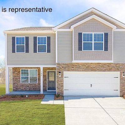 124 Sycamore Springs Drive, Statesville, NC 28677