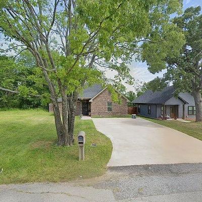 125 E Johnson St, Denison, TX 75021