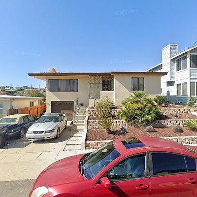 1570 Plum St, San Diego, CA 92106