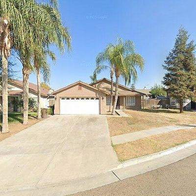 1470 Calaveras Ct, Tulare, CA 93274