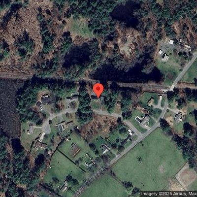 15 Pine Grove Dr, Bernardston, MA 01337