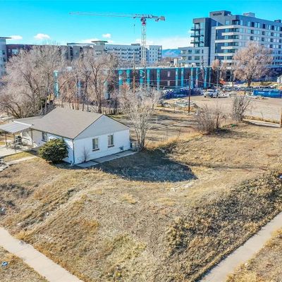 1535 Grove St, Denver, CO 80204