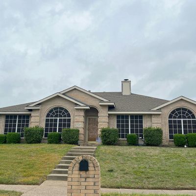 1537 Aberdeen Dr, Lancaster, TX 75134