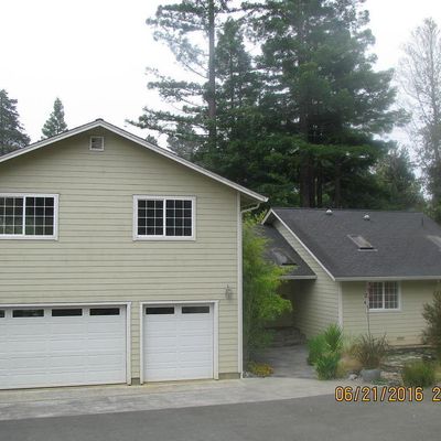 18940 Timberpointe Dr, Fort Bragg, CA 95437