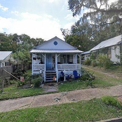 2007 Oak St, Palatka, FL 32177