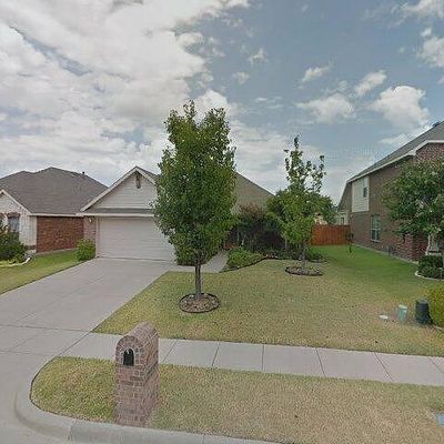 220 Villanova Dr, Van Alstyne, TX 75495