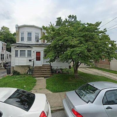 227 Cedar Ave, Holmes, PA 19043