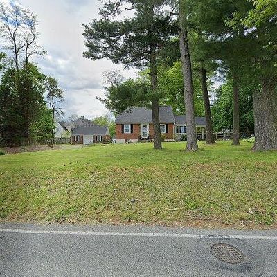 230 N Ship Rd, Exton, PA 19341