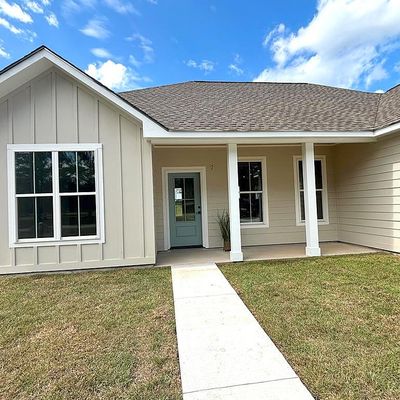 235 Juniper Grove Rd, Poplarville, MS 39470