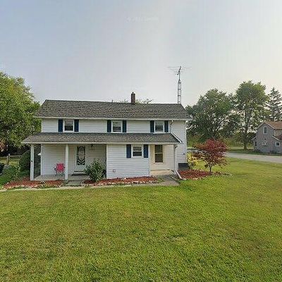 23525 Dennis St, Lemoyne, OH 43441