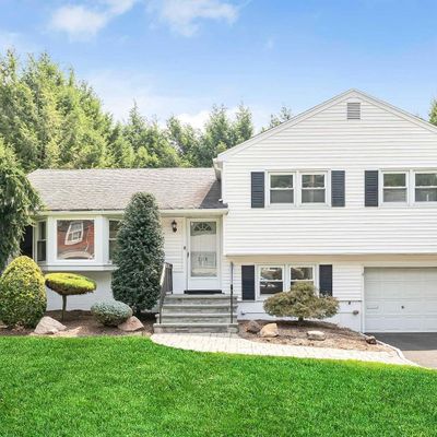 208 Morris St, Oradell, NJ 07649