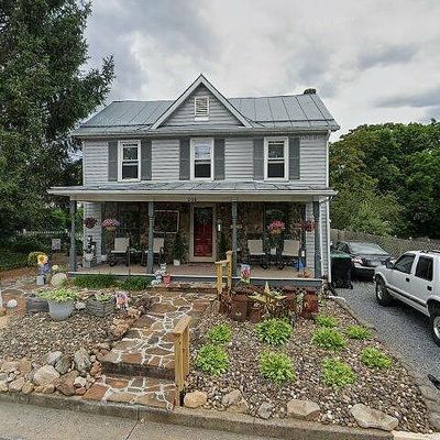 208 S Lee St, Woodstock, VA 22664