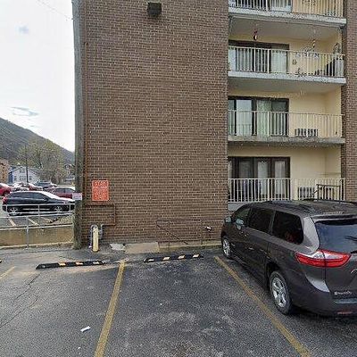 2106 Kanawha Blvd E #526, Charleston, WV 25311