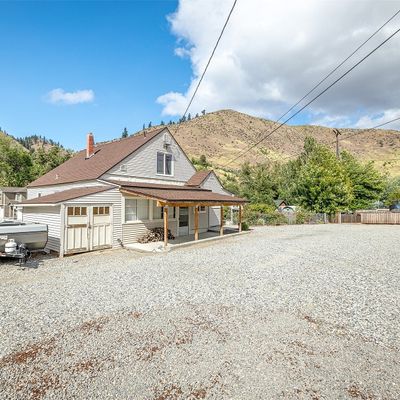 218 Vine St, Cashmere, WA 98815