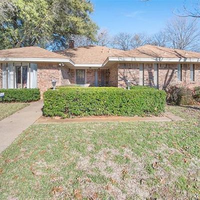 2613 Still Meadow Rd, Irving, TX 75060