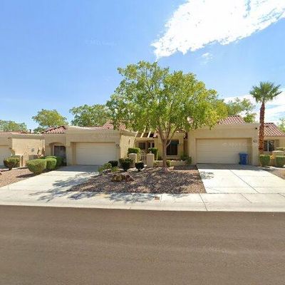 2736 Desert Crystal Dr, Las Vegas, NV 89134