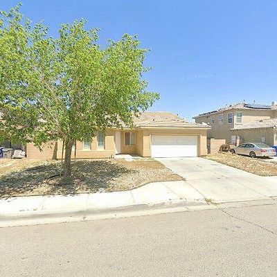 2753 E Norberry St, Lancaster, CA 93535